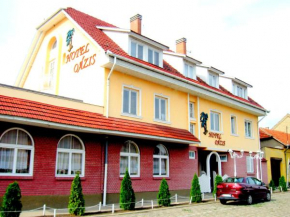 Oázis Hotel Étterem
